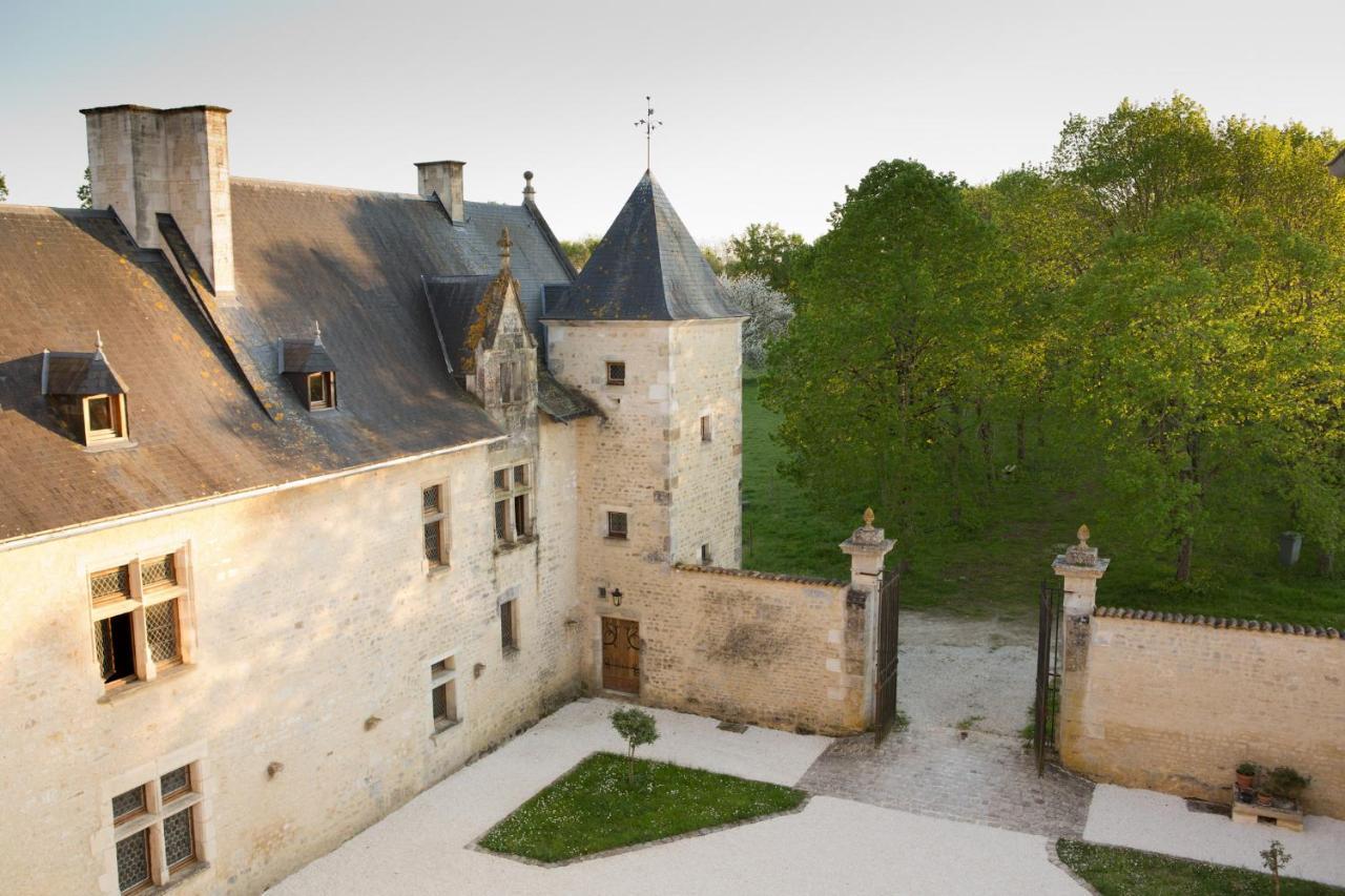 Chateau De Bois Charmant Les Nouillers Exterior foto