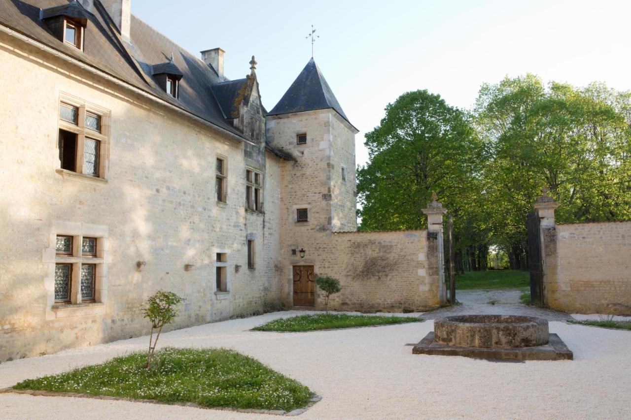 Chateau De Bois Charmant Les Nouillers Exterior foto